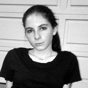 Meet your Posher, Lora ellen